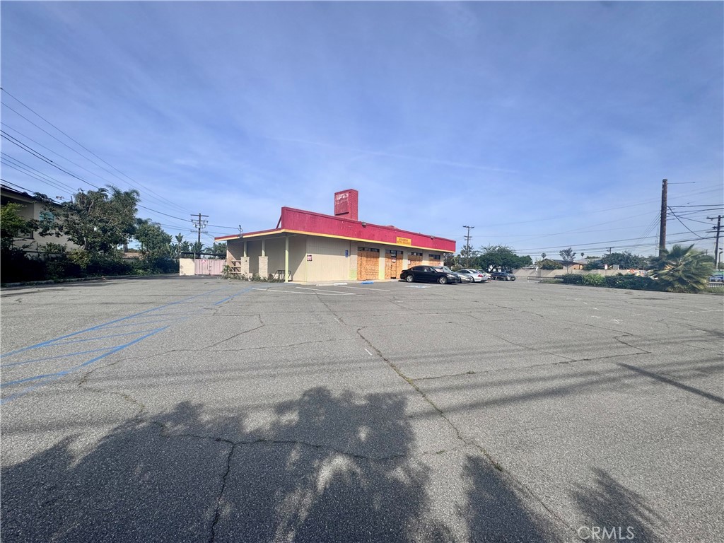 10471 Magnolia Property Photo 2