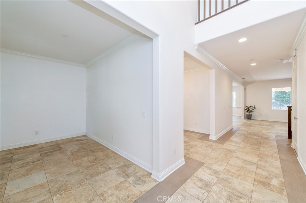 13925 Barnett Property Photo 35