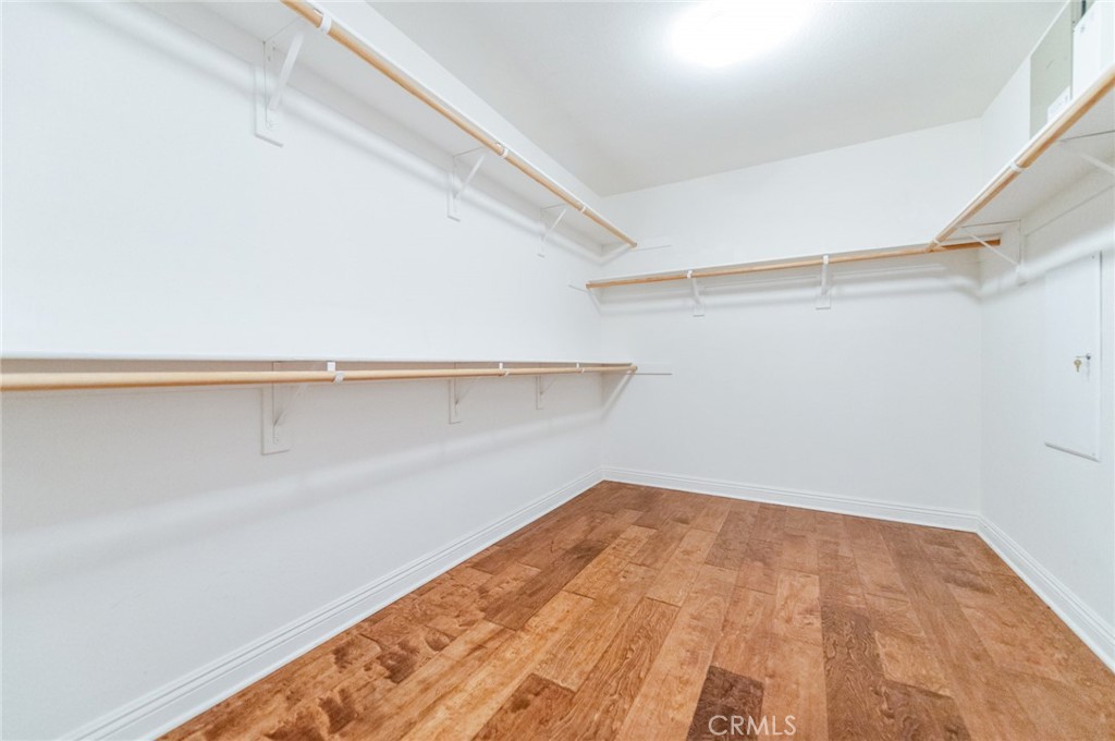 13925 Barnett Property Photo 41