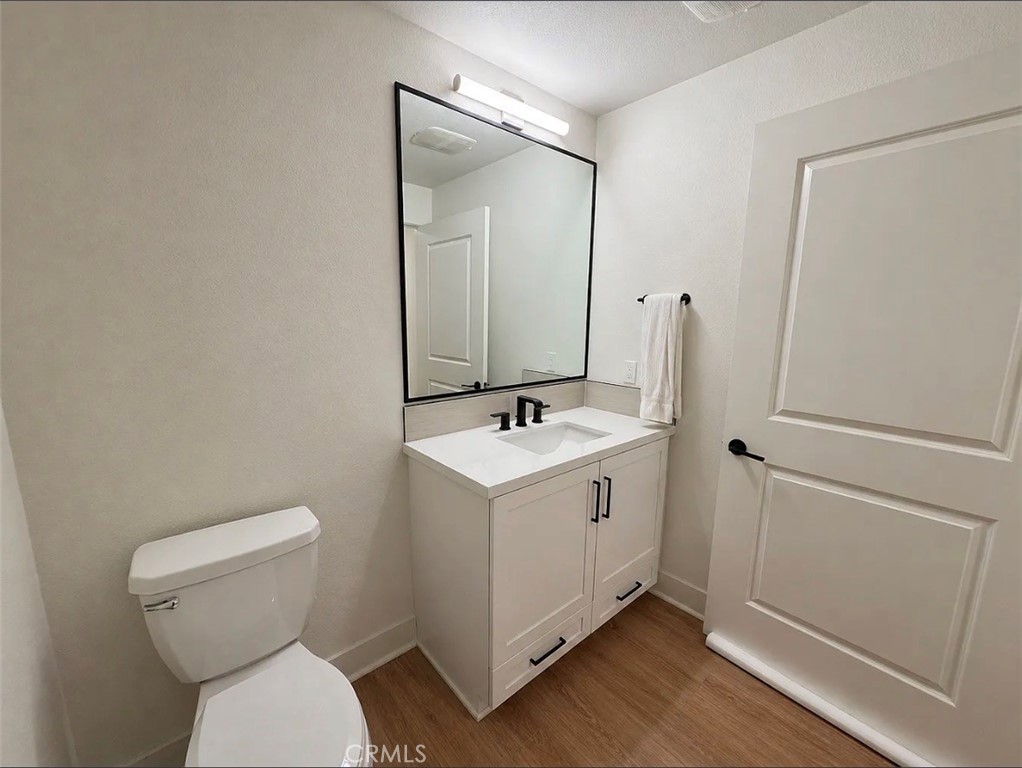 414 Main St Unit 210 Property Photo 29