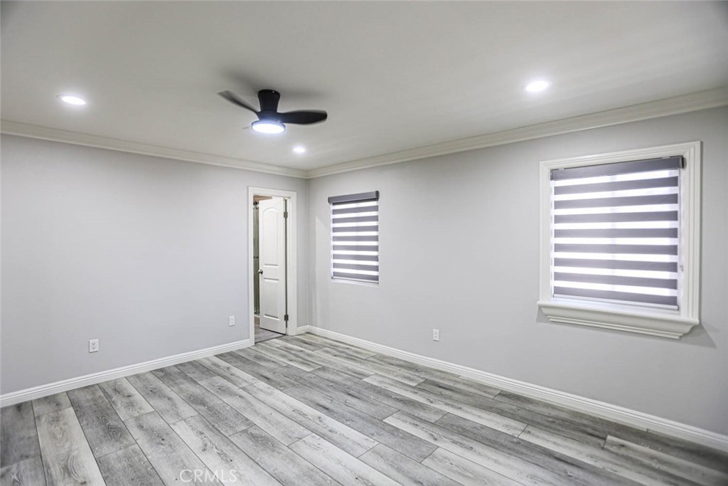 8872 Montrose Avenue Property Photo 12