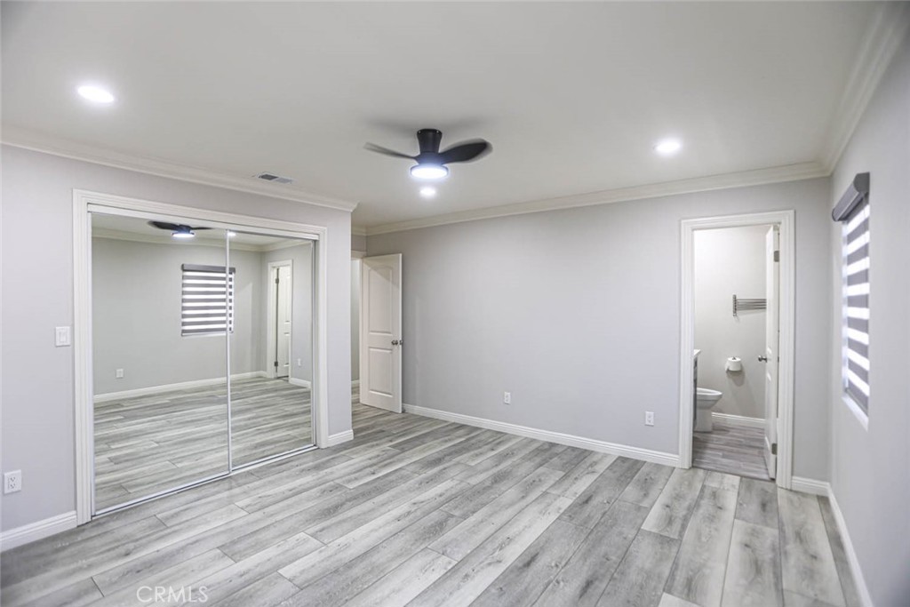 8872 Montrose Avenue Property Photo 13