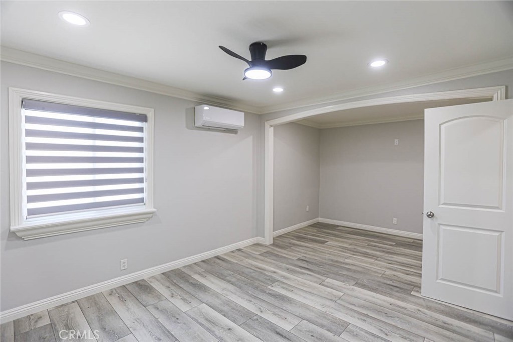 8872 Montrose Avenue Property Photo 16