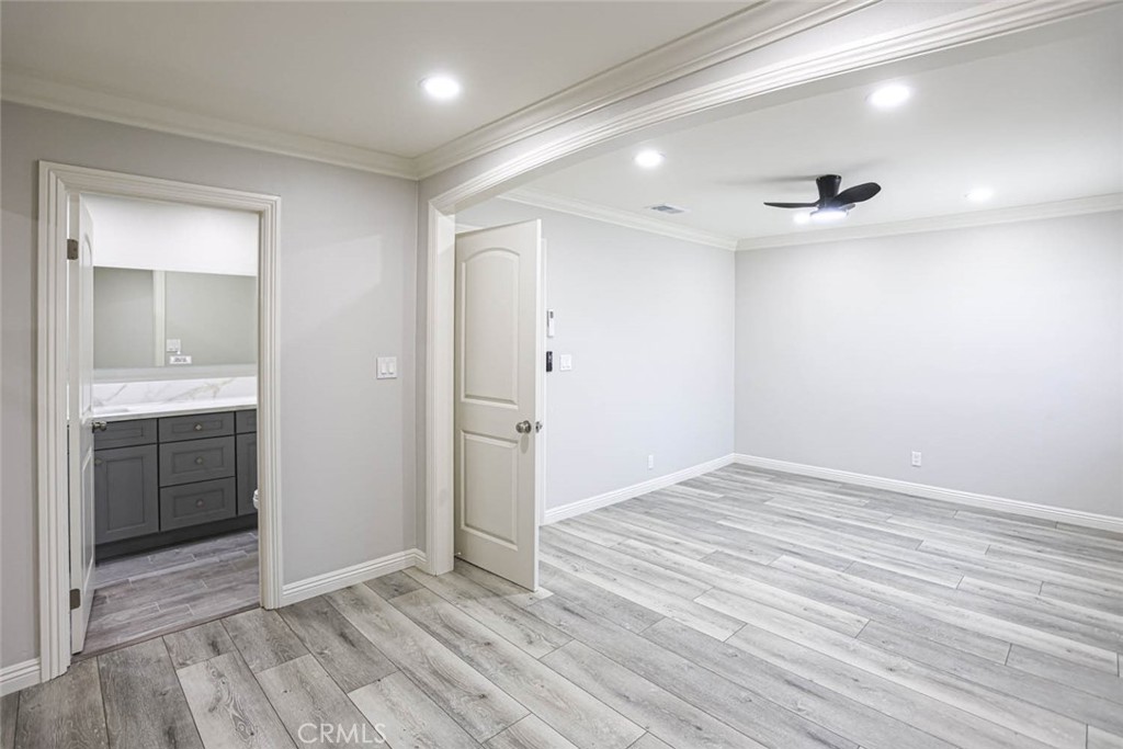 8872 Montrose Avenue Property Photo 17