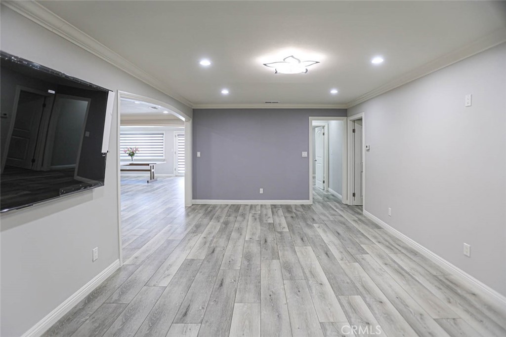 8872 Montrose Avenue Property Photo 22