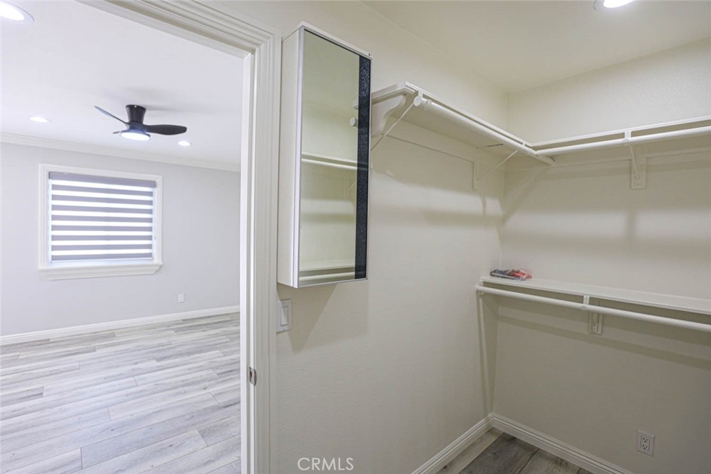 8872 Montrose Avenue Property Photo 35