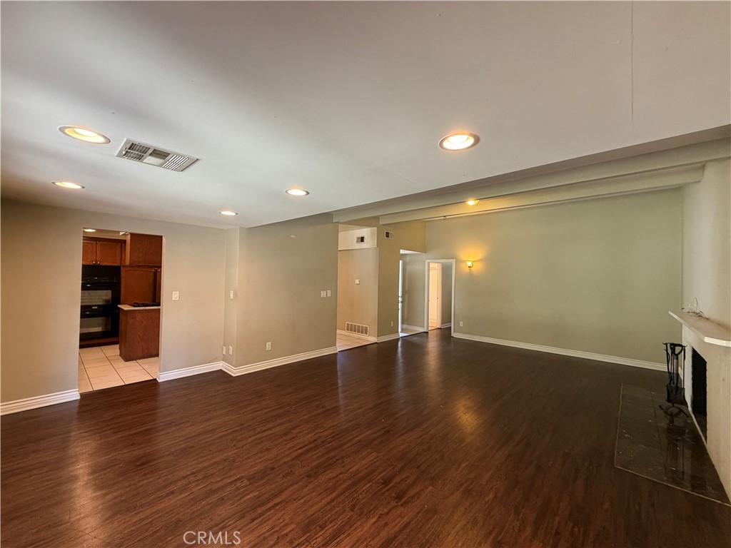 7741 Zelzah Property Photo 3
