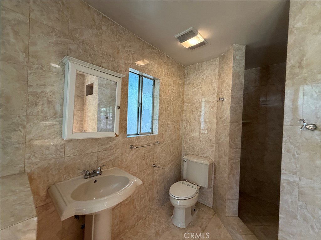 7741 Zelzah Property Photo 12