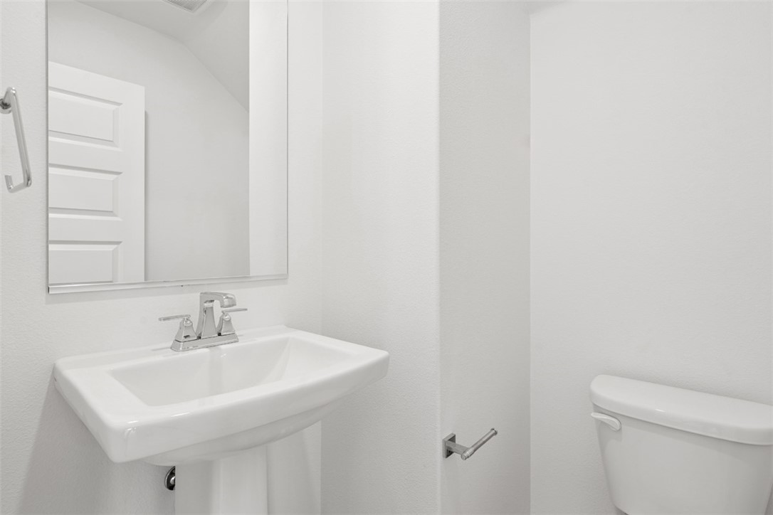 3718 Crossen Drive Property Photo 9