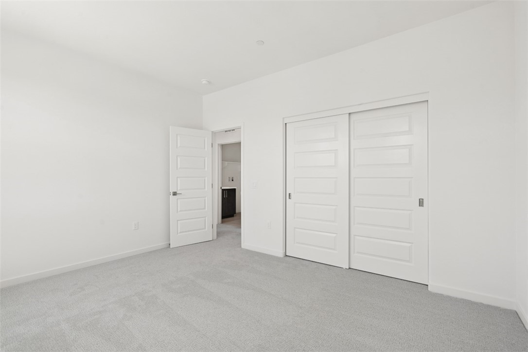 3718 Crossen Drive Property Photo 14