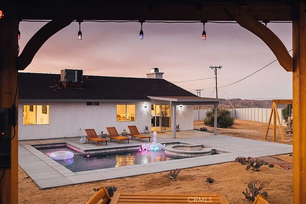60323 Granada Drive Property Photo 8
