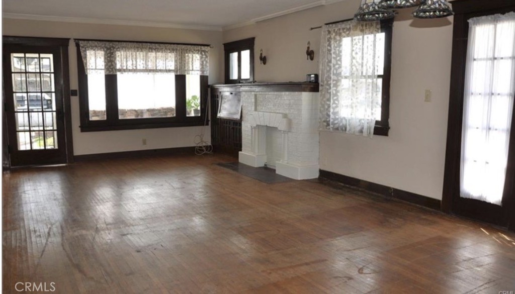 847 S Philadelphia Property Photo 7