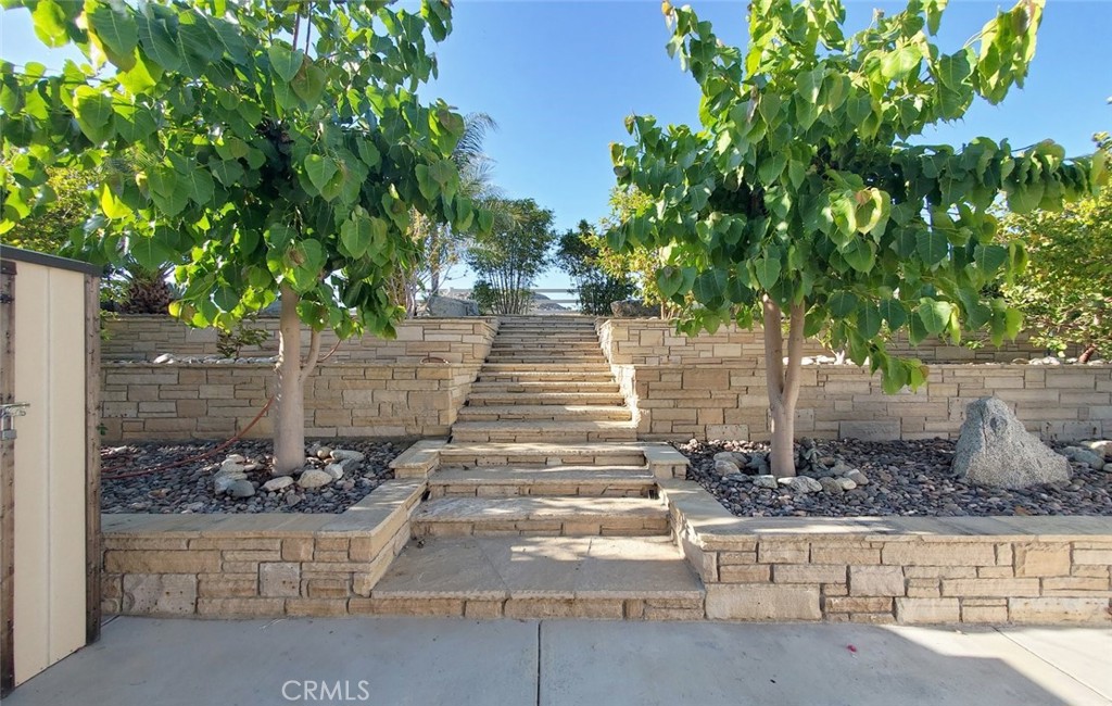 17465 Fairbreeze Property Photo 9