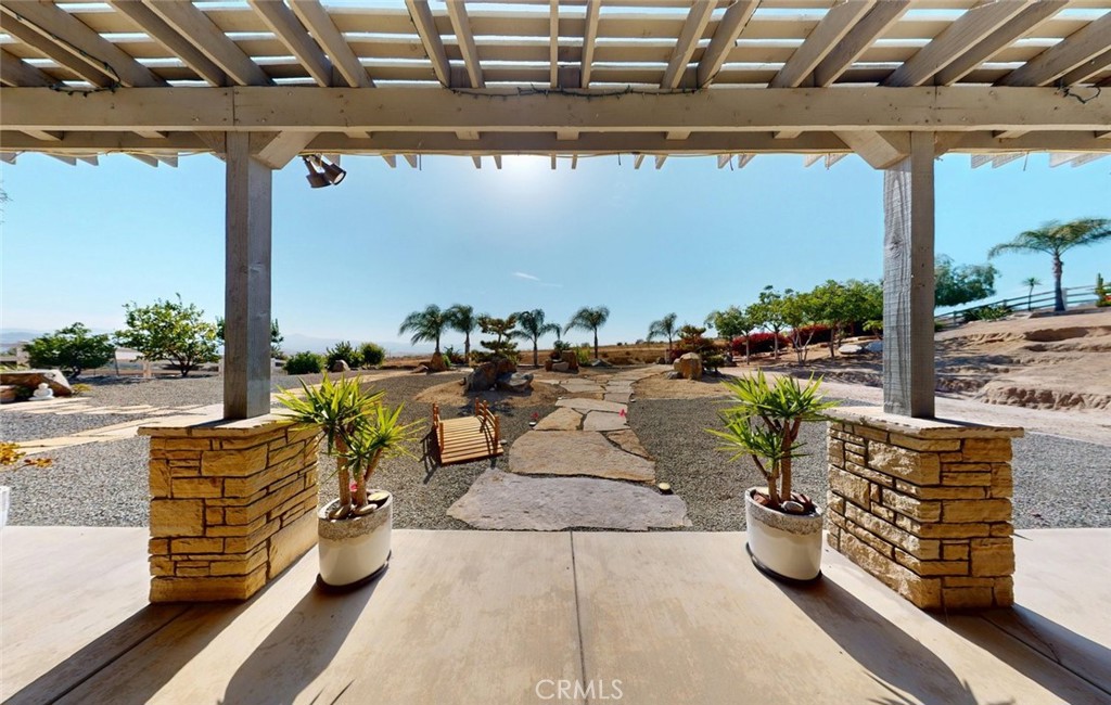 17465 Fairbreeze Property Photo 13