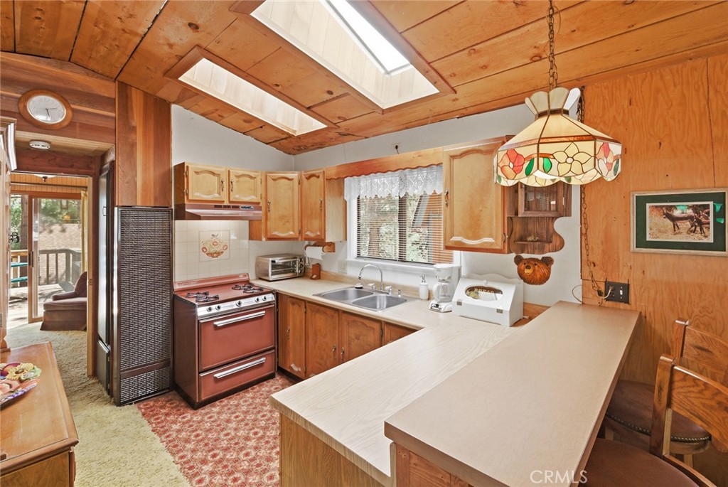 513 Cedar Ln Property Photo 9