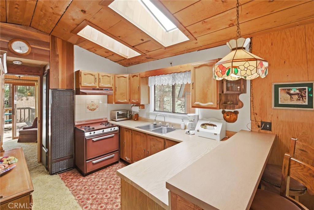 513 Cedar Ln Property Photo 9