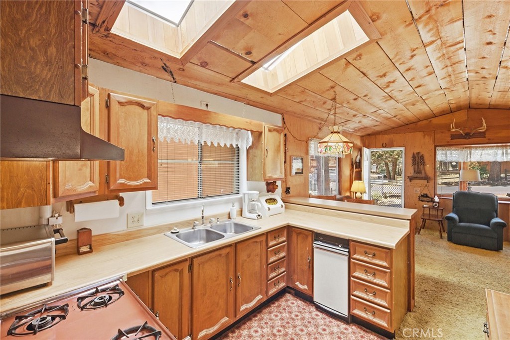 513 Cedar Ln Property Photo 12