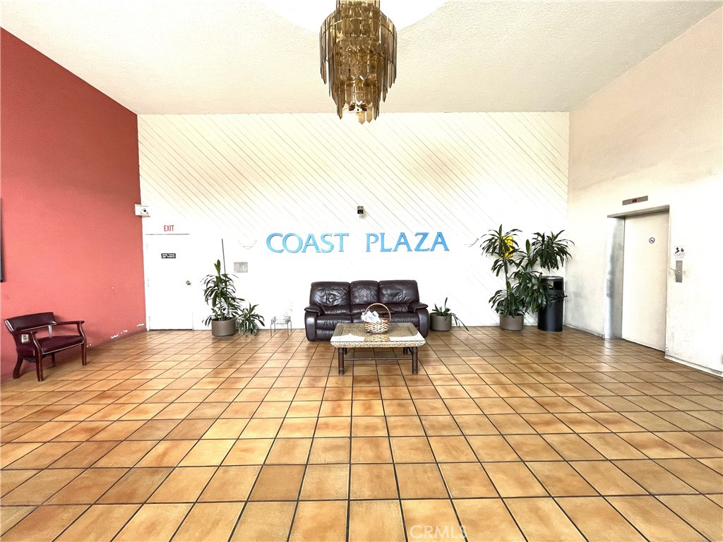1770 Ximeno 211 Property Photo 3