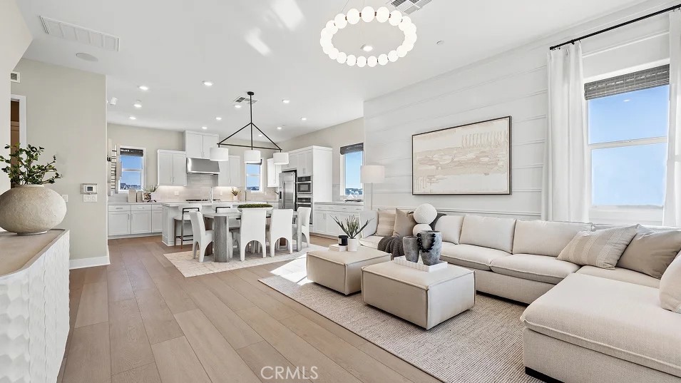 812 Sonia Property Photo 6