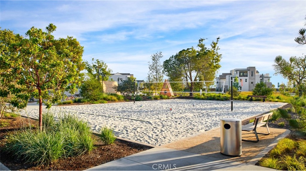 812 Sonia Property Photo 28