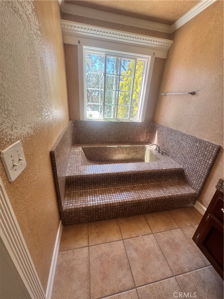 28181 Westfield Property Photo 9