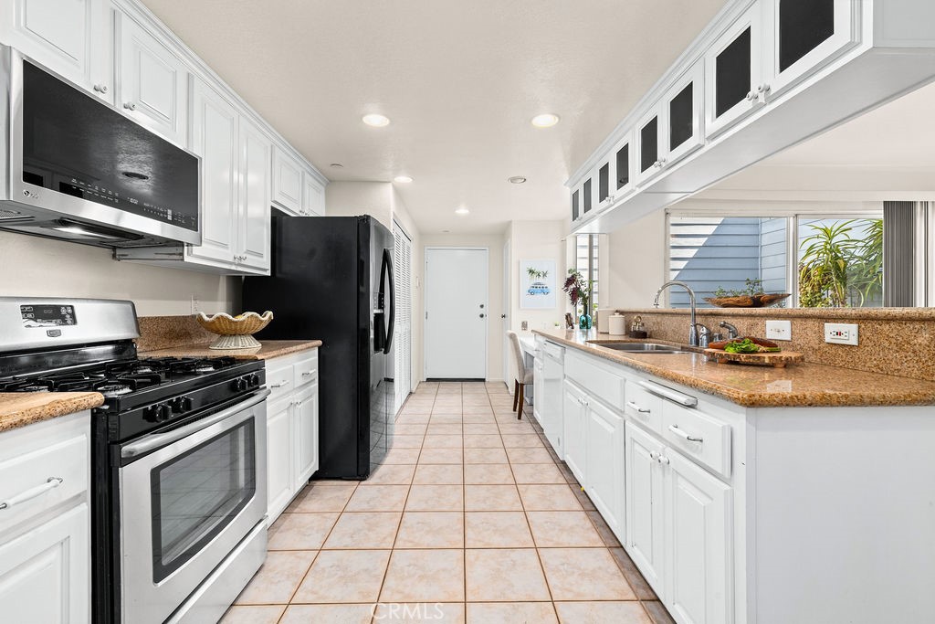 8120 Baymist Drive C Property Photo 13