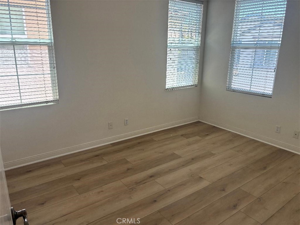 65 Figtree Property Photo 22