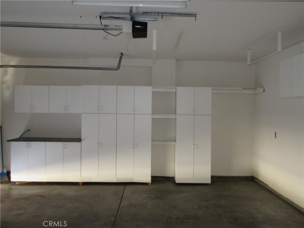 65 Figtree Property Photo 37