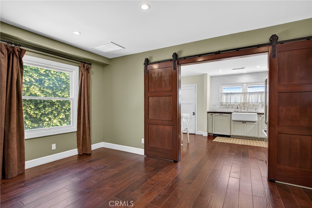 17066 Palmdale Property Photo 12