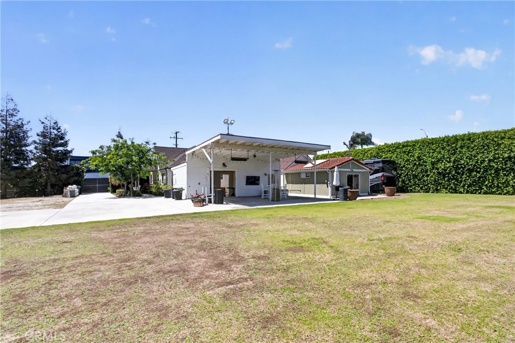 17066 Palmdale Property Photo 42