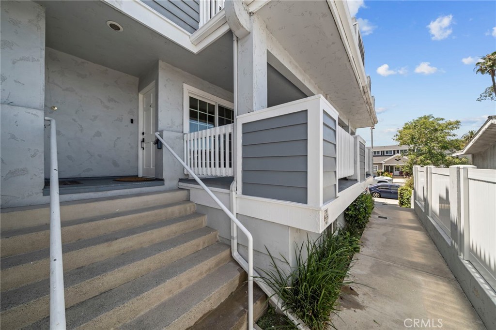 1528 Marcelina Avenue B Property Photo 15