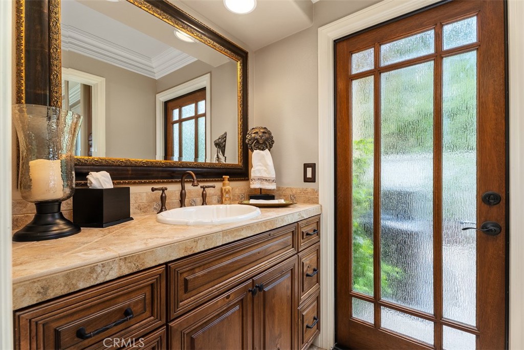 18 Claremont Property Photo 14