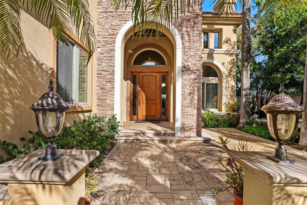 18 Claremont Property Photo 39