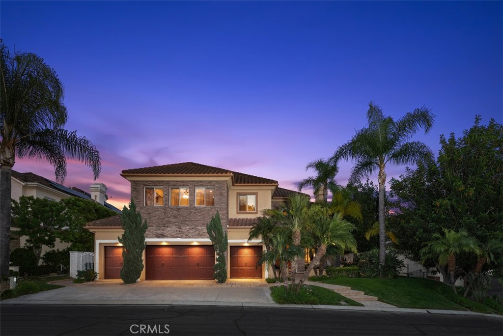 18 Claremont Property Photo 40