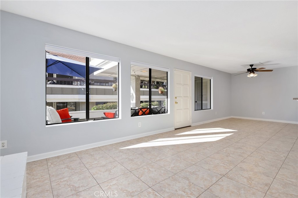 25701 View Pointe 8c Property Photo 11