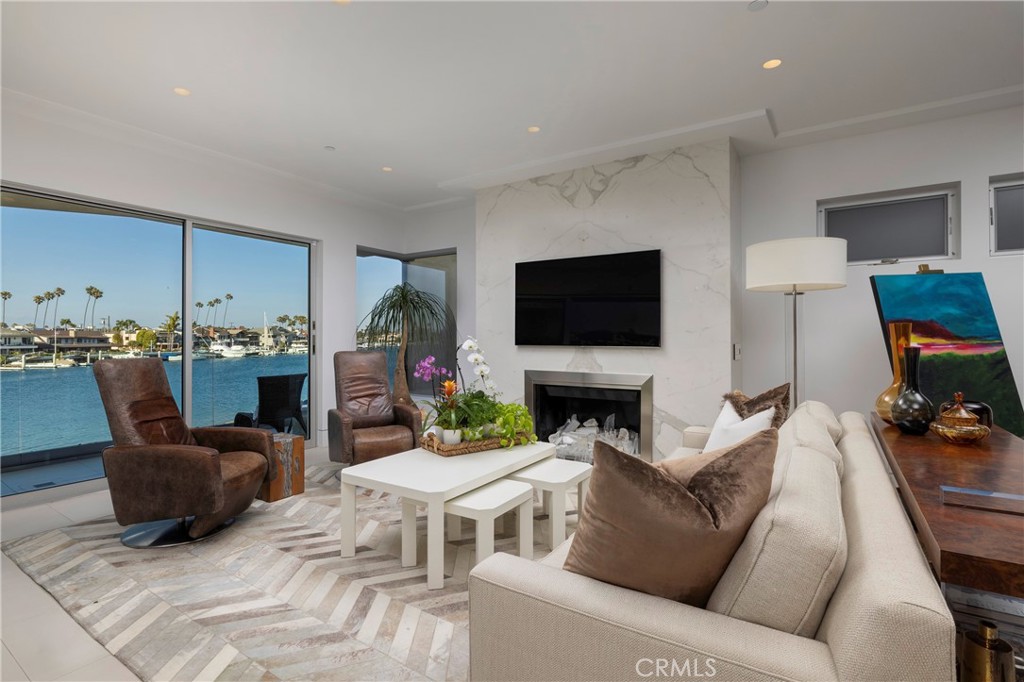 5517 E Ocean Property Photo 14