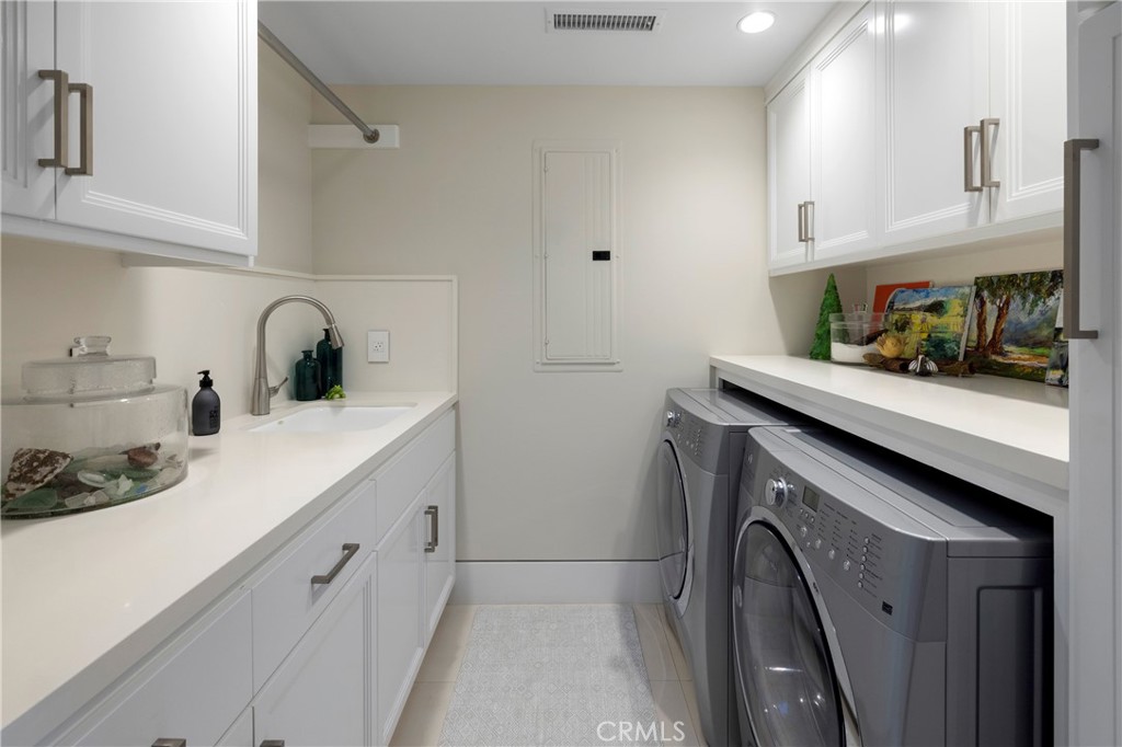 5517 E Ocean Property Photo 34