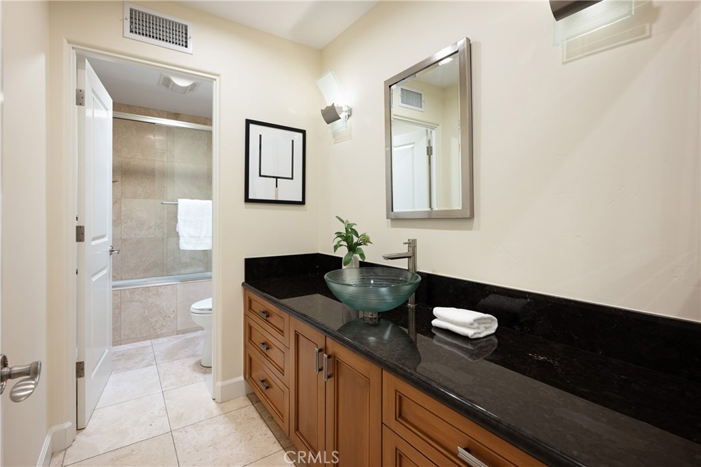 15 Beachcomber Property Photo 14