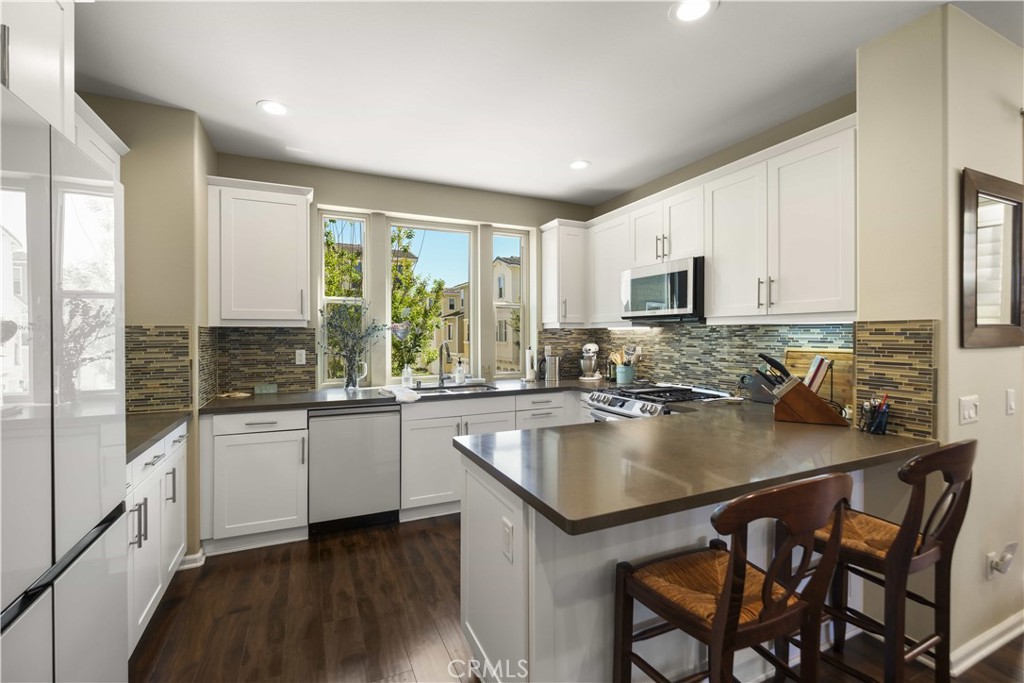 2170 Harmony Property Photo 4