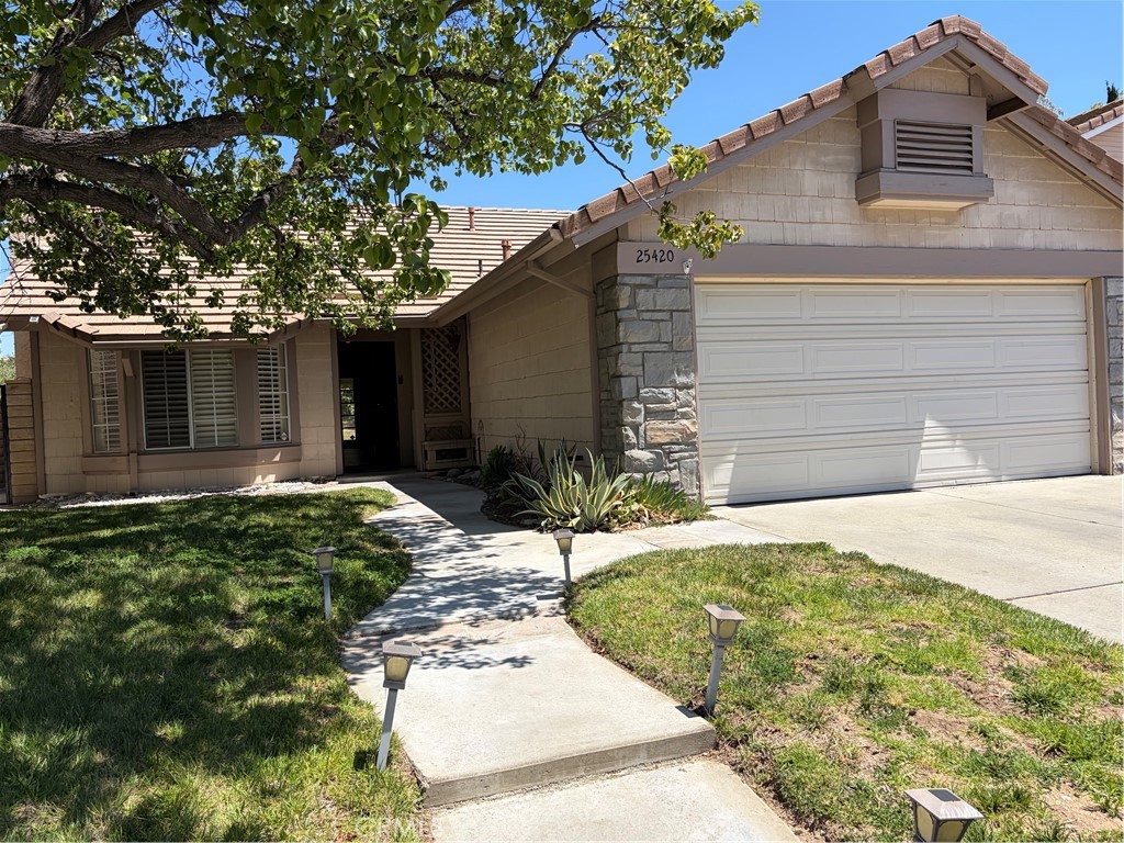 25420 Sheffield Ln Property Photo 3