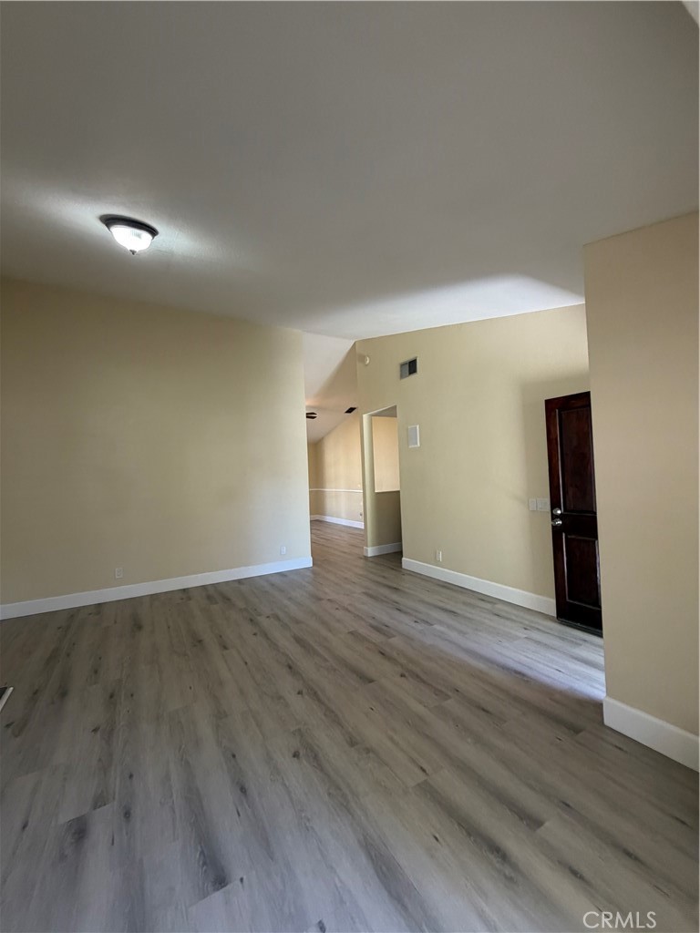 25420 Sheffield Ln Property Photo 6