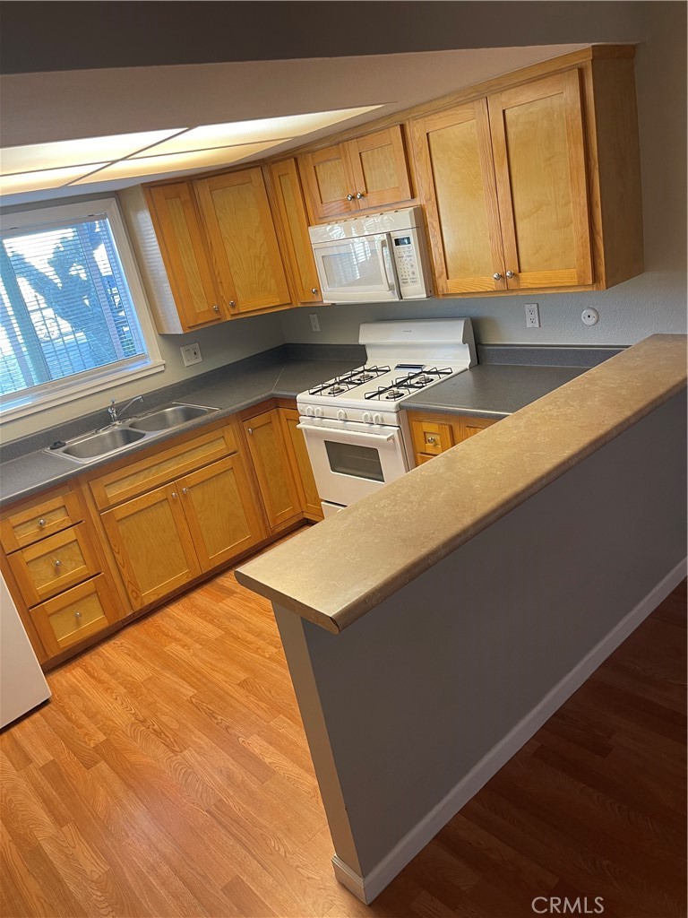 5746 Tilton Property Photo 21