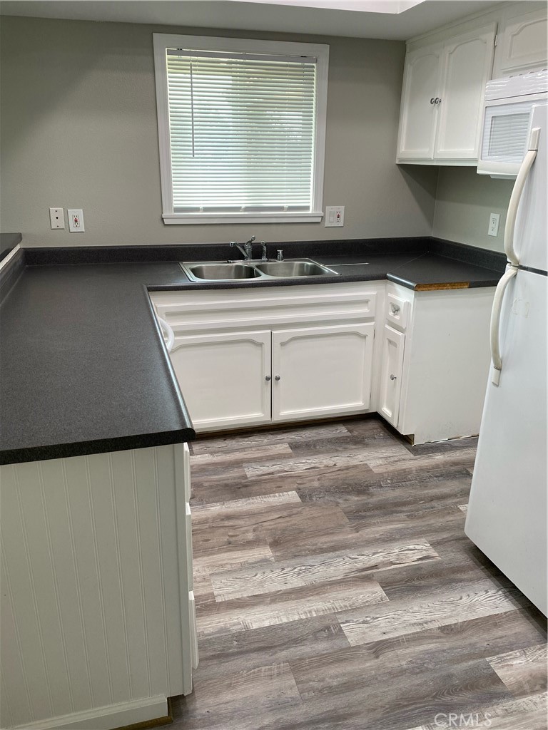 5746 Tilton Property Photo 34