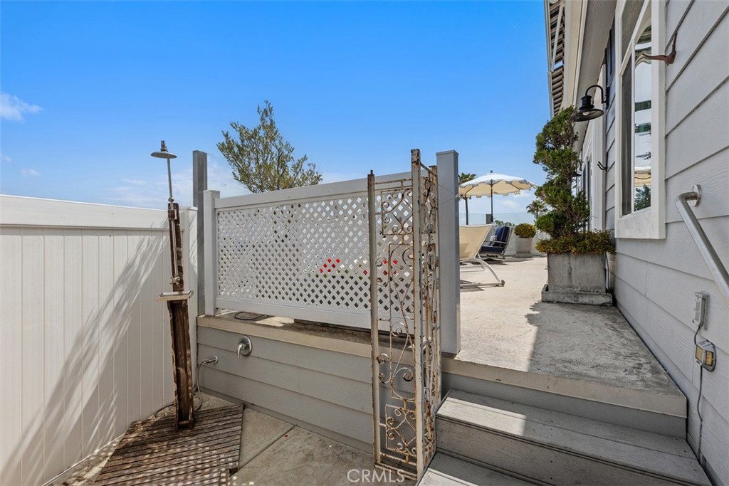 30802 Coast D12 Property Photo 29