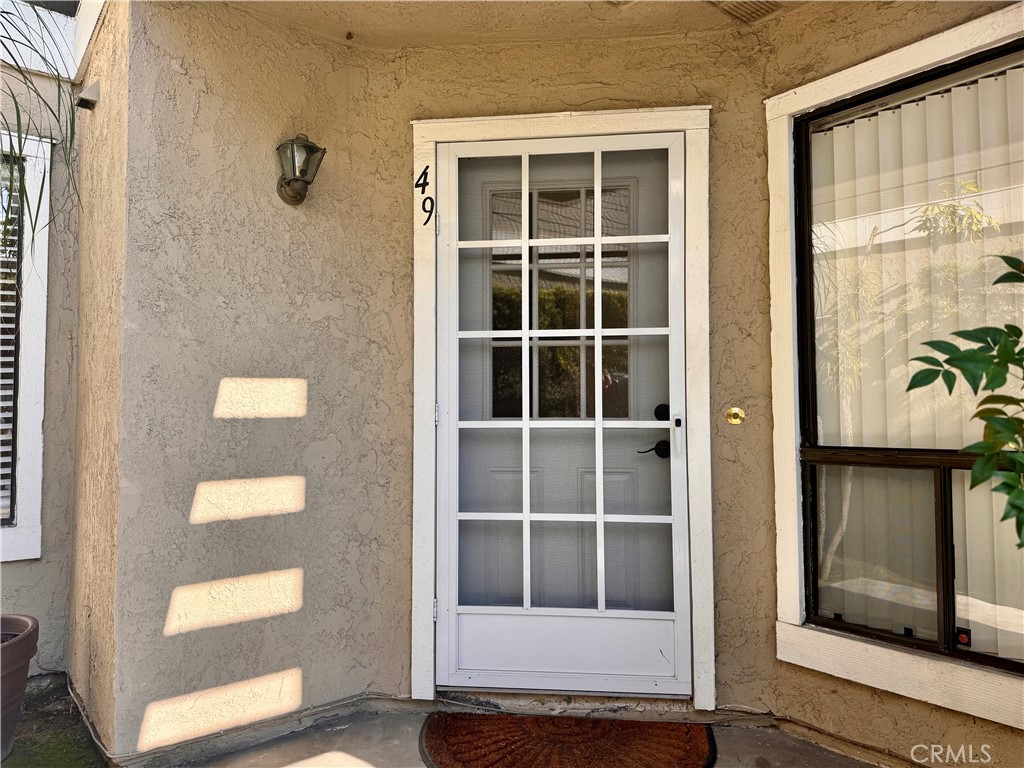 49 Clover Property Photo 12