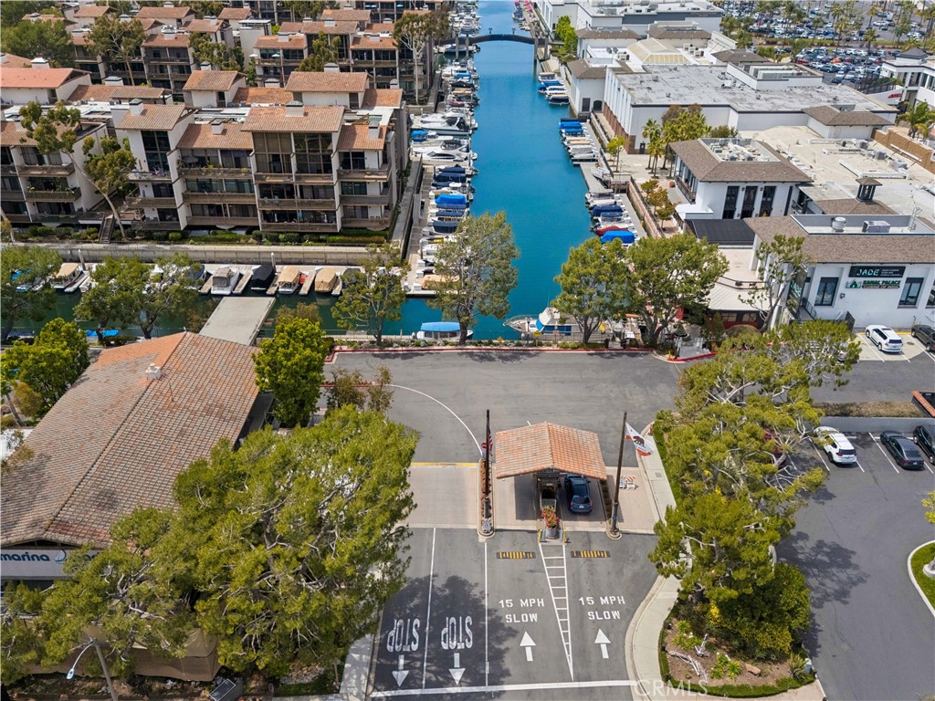 7303 Marina Pacifica Drive N Property Photo 33