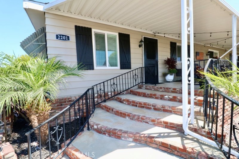 2201 Lake Side Drive 99 Property Photo 9