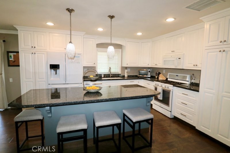 2201 Lake Side Drive 99 Property Photo 30
