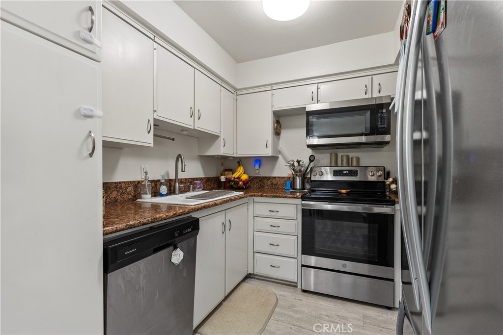 1227 Cameo Lane Property Photo 17