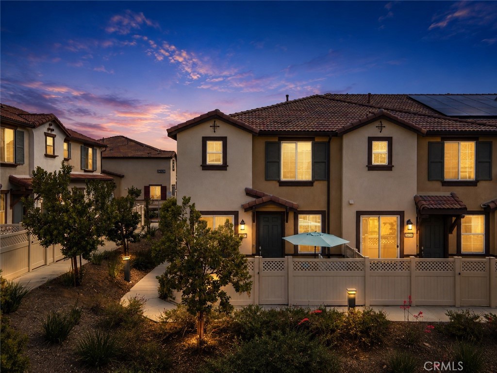 24131 Tuscany 1306 Property Photo 1